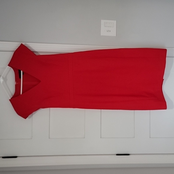 Banana Republic Dresses & Skirts - BR Sheath Dress, Size 10